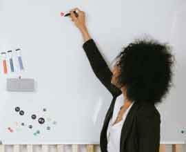 强劲且性能优异的电话短信轰在线轰炸免费